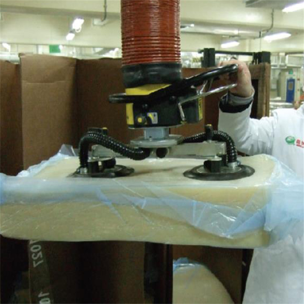 气管吸吊机-橡胶块搬运